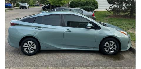 Toyota Prius 2018