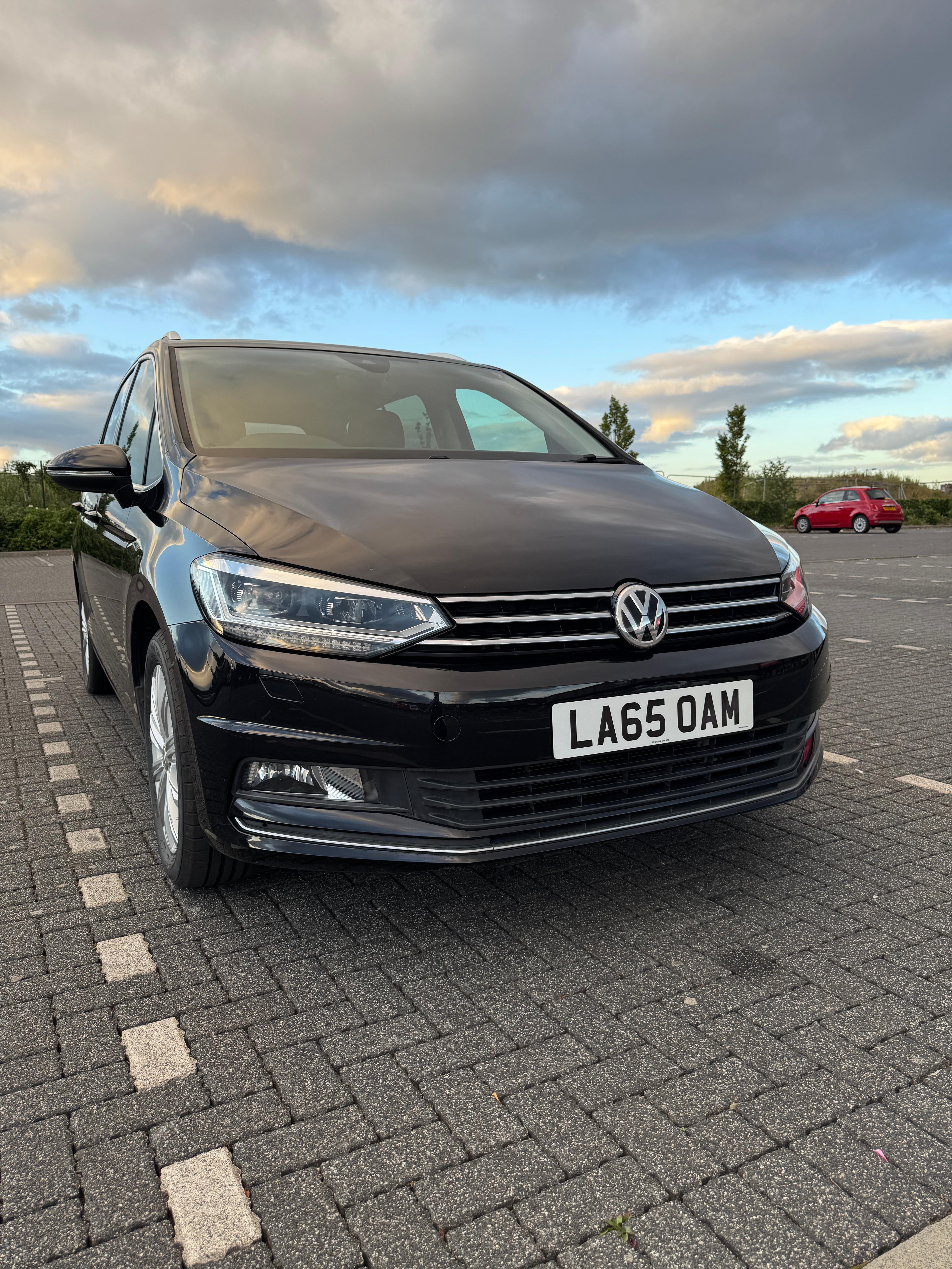 Volkswagen Touran 2015 in Glasgow