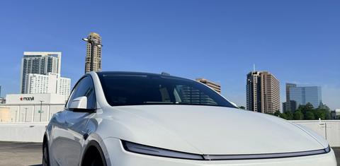 Tesla Model Y 2026
