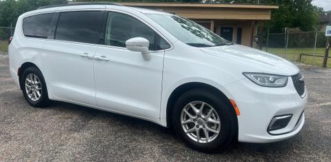 Chrysler Pacifica 2022