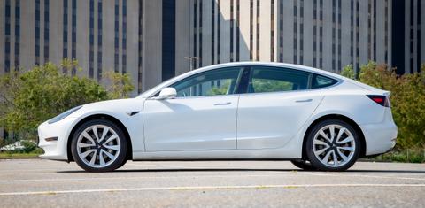 Tesla Model 3 2020