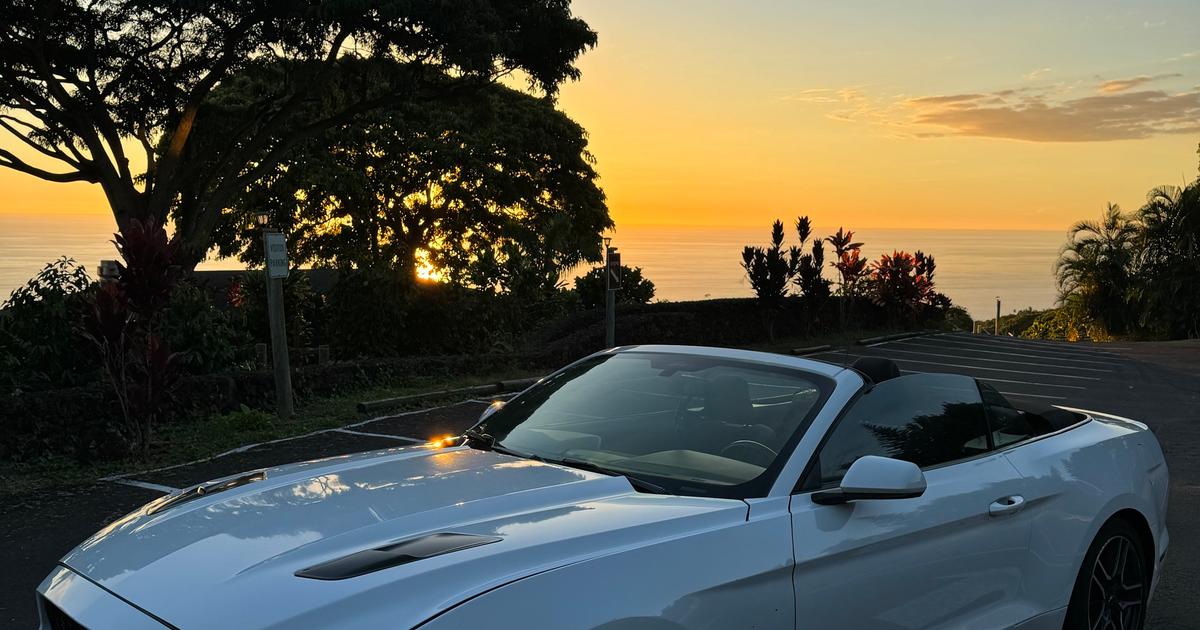 Ford Mustang 2016 rental in Kealakekua, HI by Andrii L. Turo