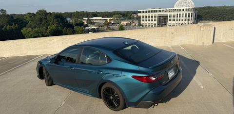 Toyota Camry Hybrid 2025