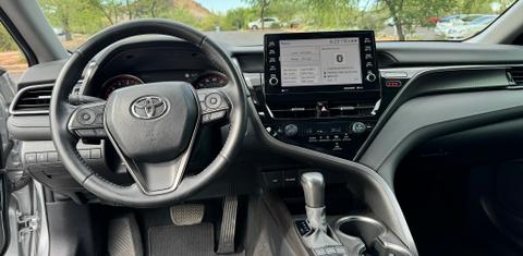 Toyota Camry 2021
