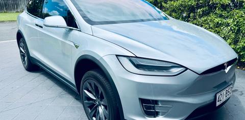 Tesla MODEL X 2017