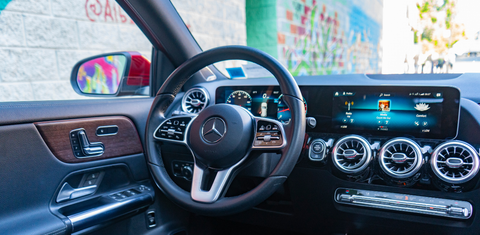Mercedes-Benz GLA-Class 2021