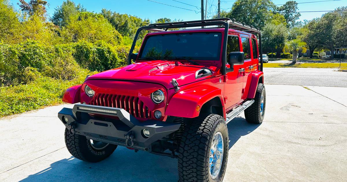 Jeep Wrangler Unlimited 2014 rental in North Charleston, SC by Javier H