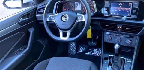 Volkswagen Jetta 2019