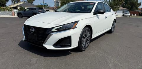 Nissan Altima 2025