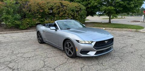 Ford Mustang 2024