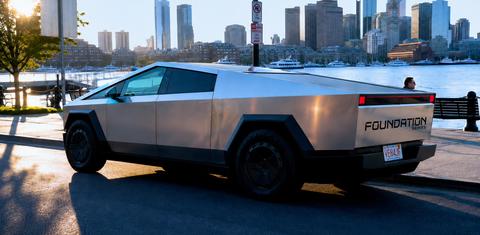Tesla Cybertruck 2024