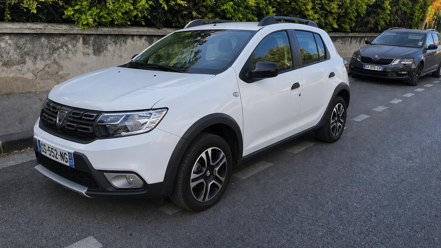 Dacia SANDERO 2018 à Marseille