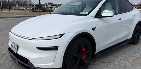 Tesla Model Y 2026
