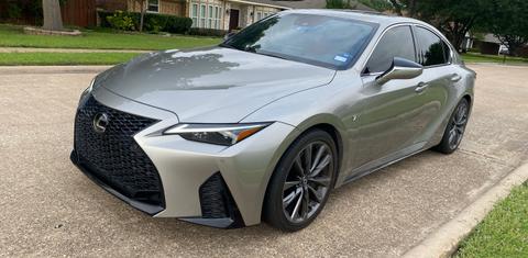 Lexus IS 2023