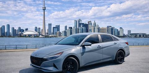 Hyundai Elantra 2022