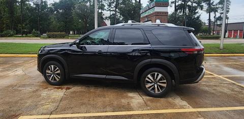 Nissan Pathfinder 2024