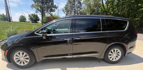 Chrysler Pacifica 2017