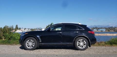 INFINITI QX70 2016