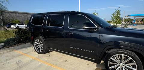 Jeep Grand Wagoneer 2023