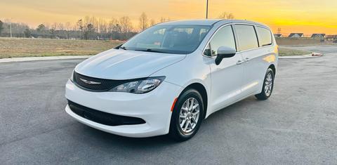 Chrysler Voyager 2022