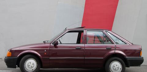 Ford ESCORT 1989