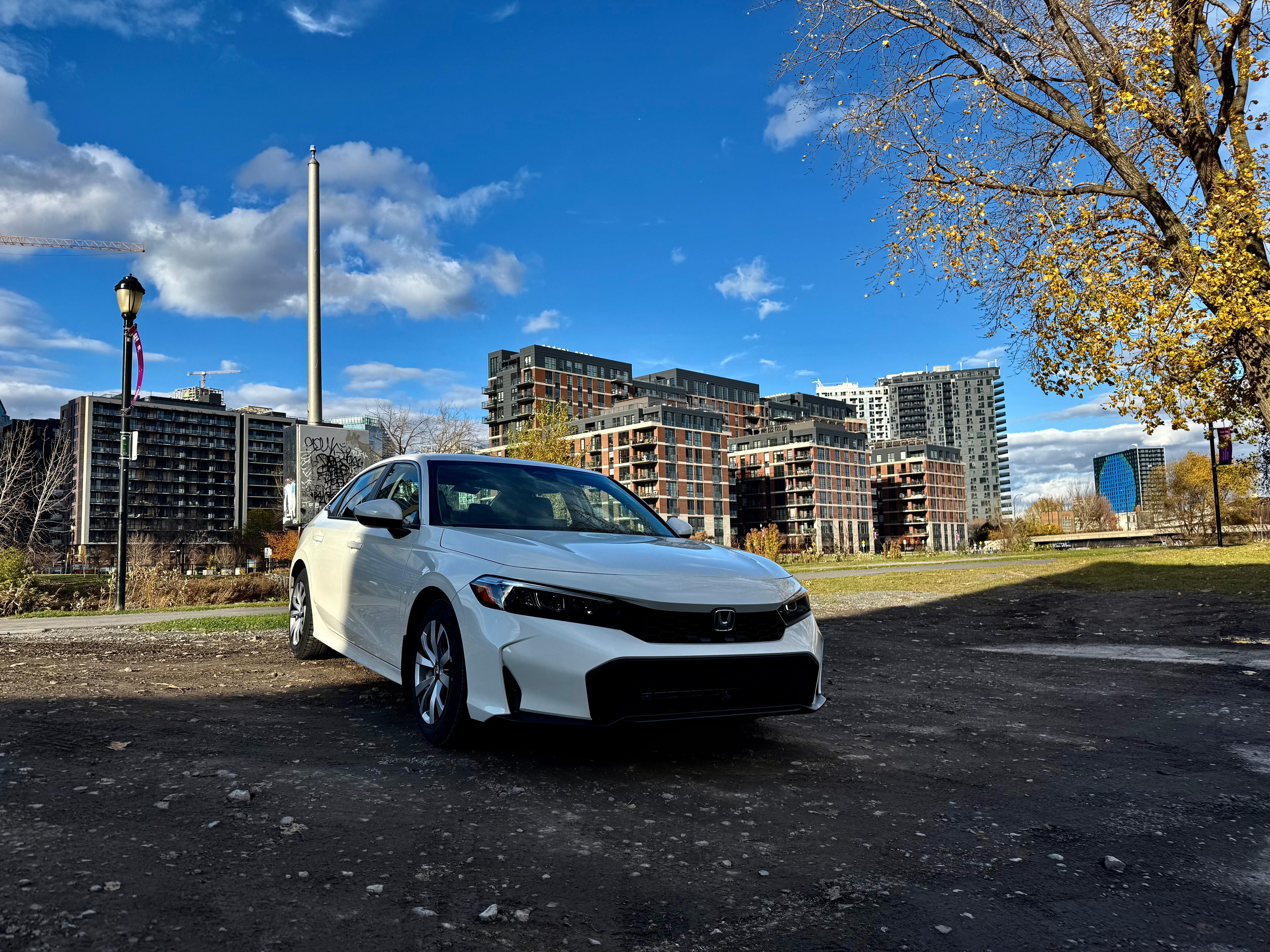 Honda Civic 2025 in Montréal, QC