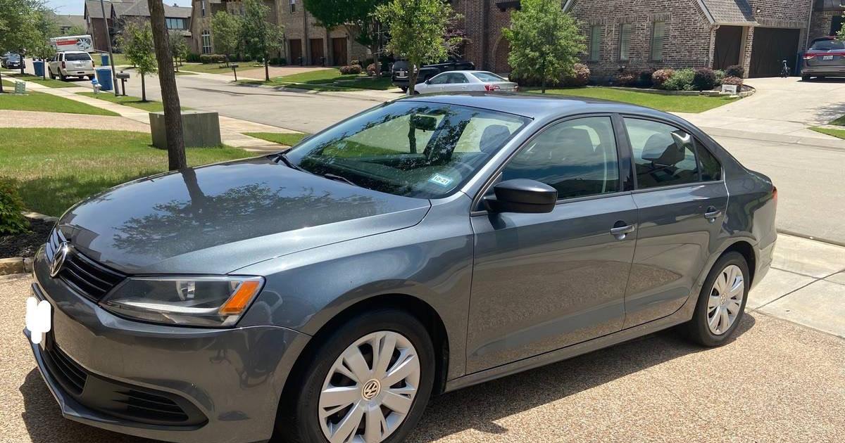 Volkswagen Jetta 2014 rental in Arlington, TX by Abisai J. Turo