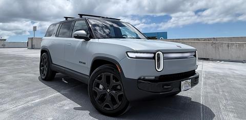Rivian R1S 2026