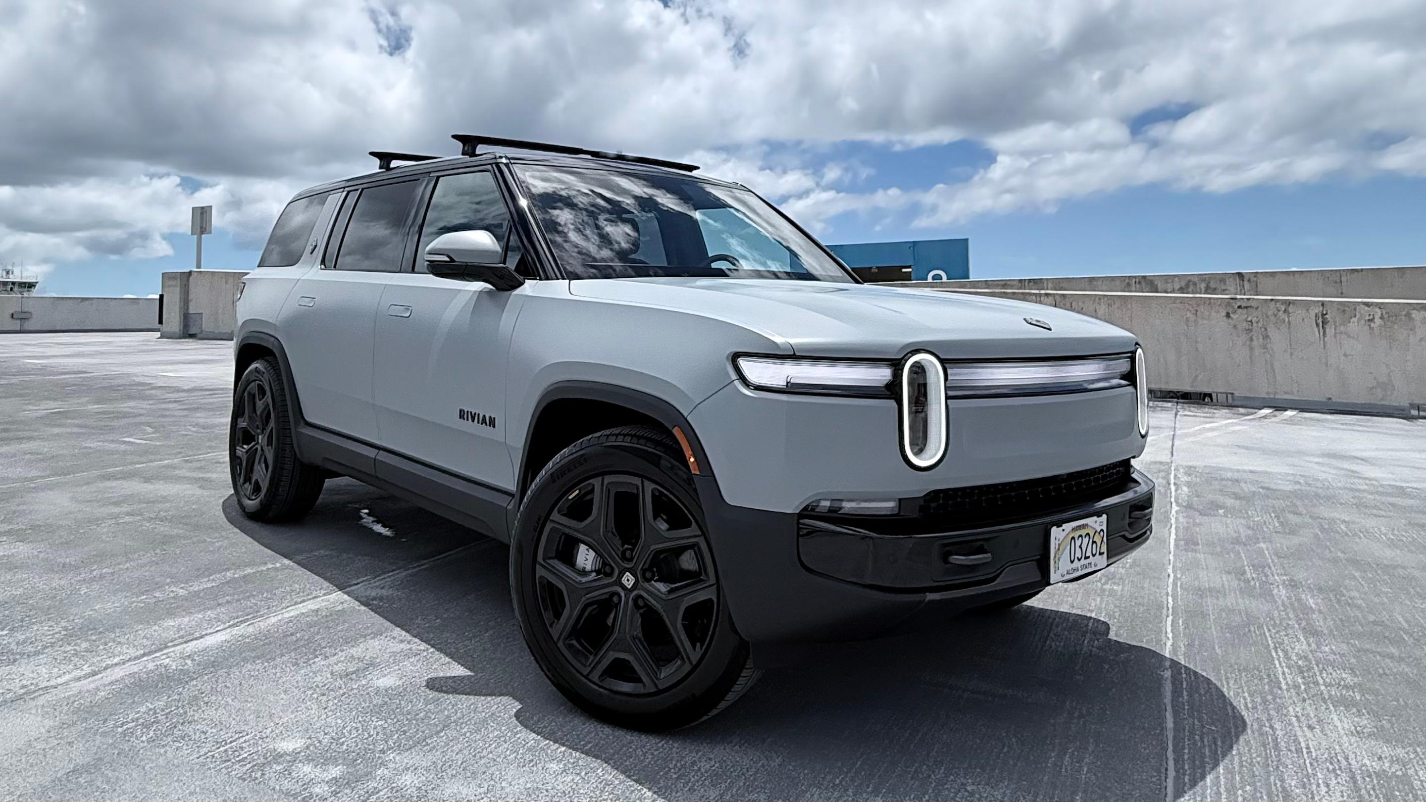 Rivian R1S 2026 in Pearl City, HI