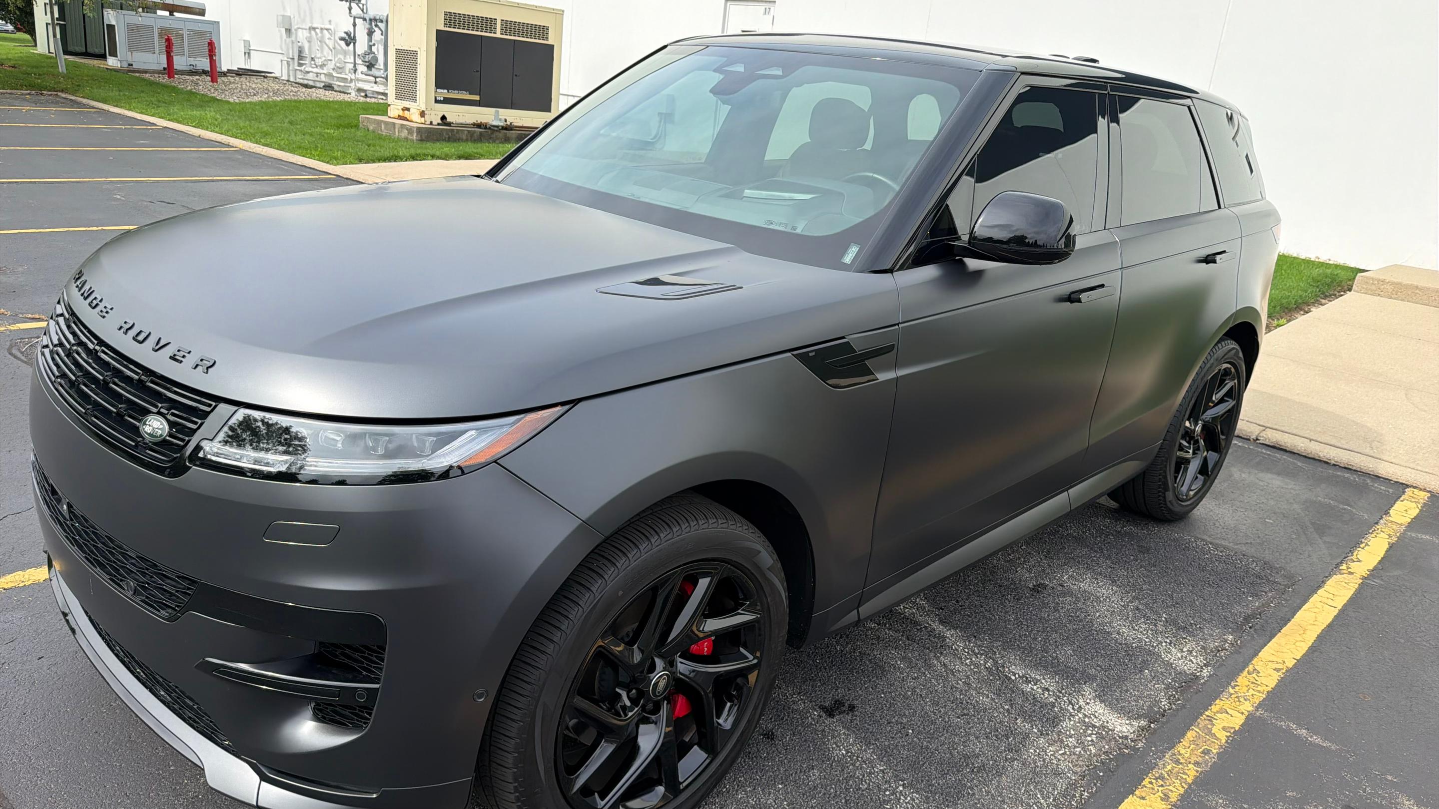 Land Rover Range Rover Sport 2024 in Gurnee, IL