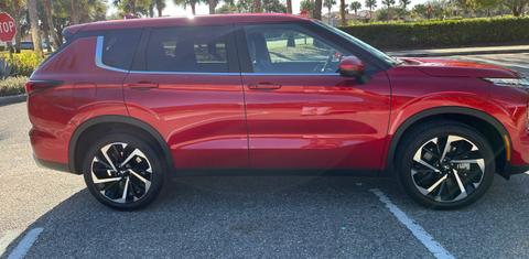 Mitsubishi Outlander 2024