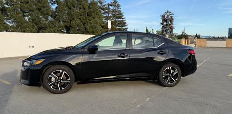 Nissan Sentra 2024