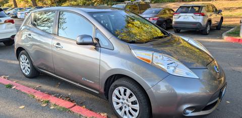 Nissan LEAF 2016