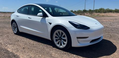 Tesla Model 3 2022