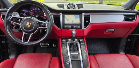 Porsche Macan 2015