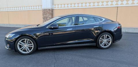 Tesla Model S 2014
