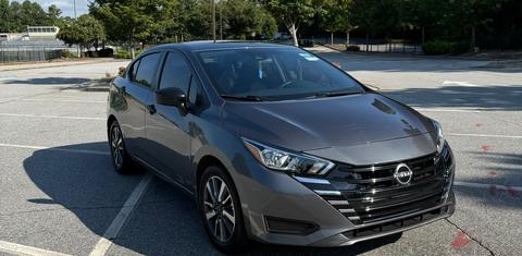 Nissan Versa 2024