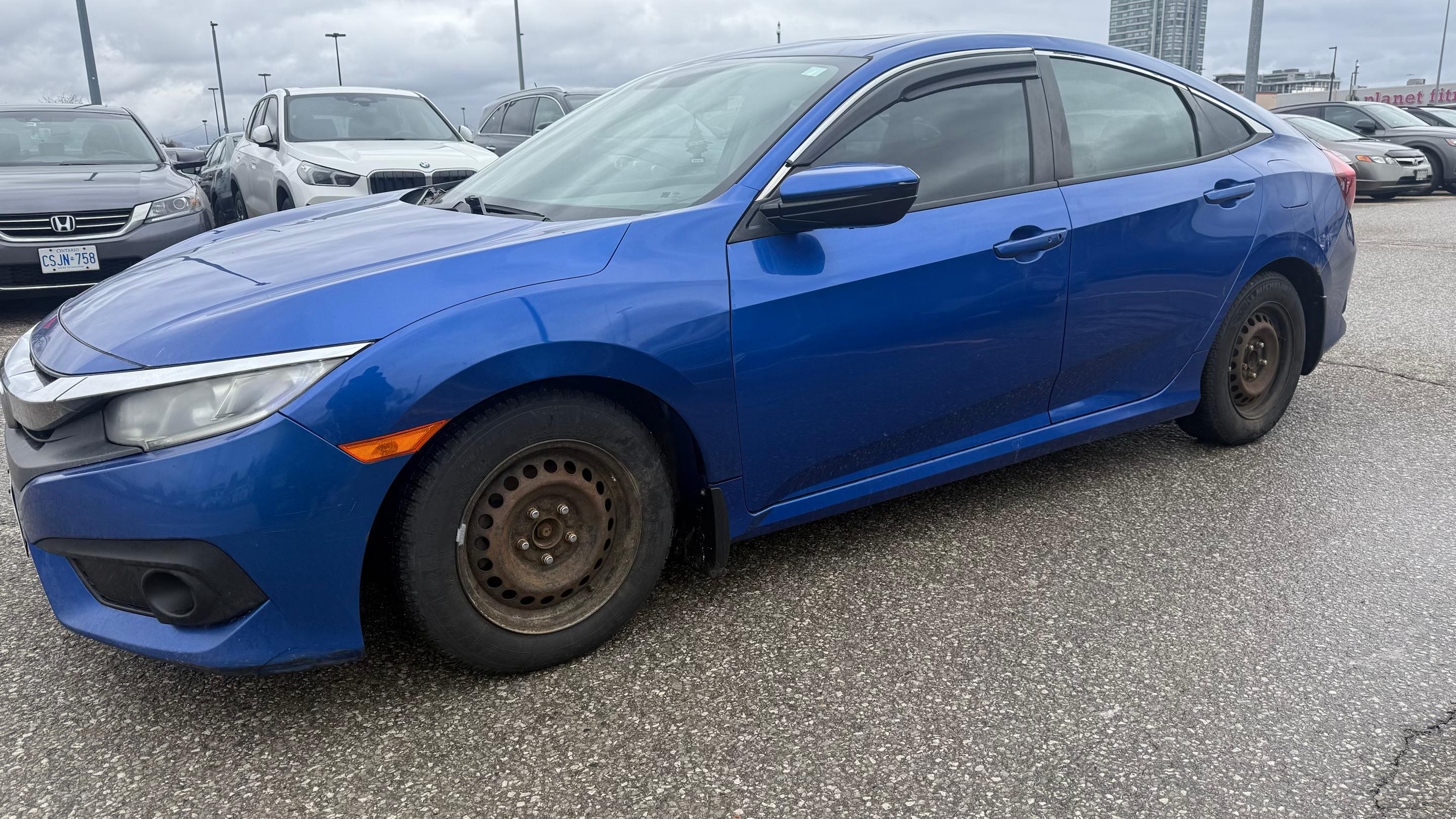 Honda Civic 2018 — Car rental alternative in Toronto, ON