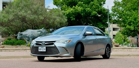 Toyota Camry 2017