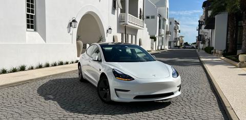 Tesla Model 3 2023