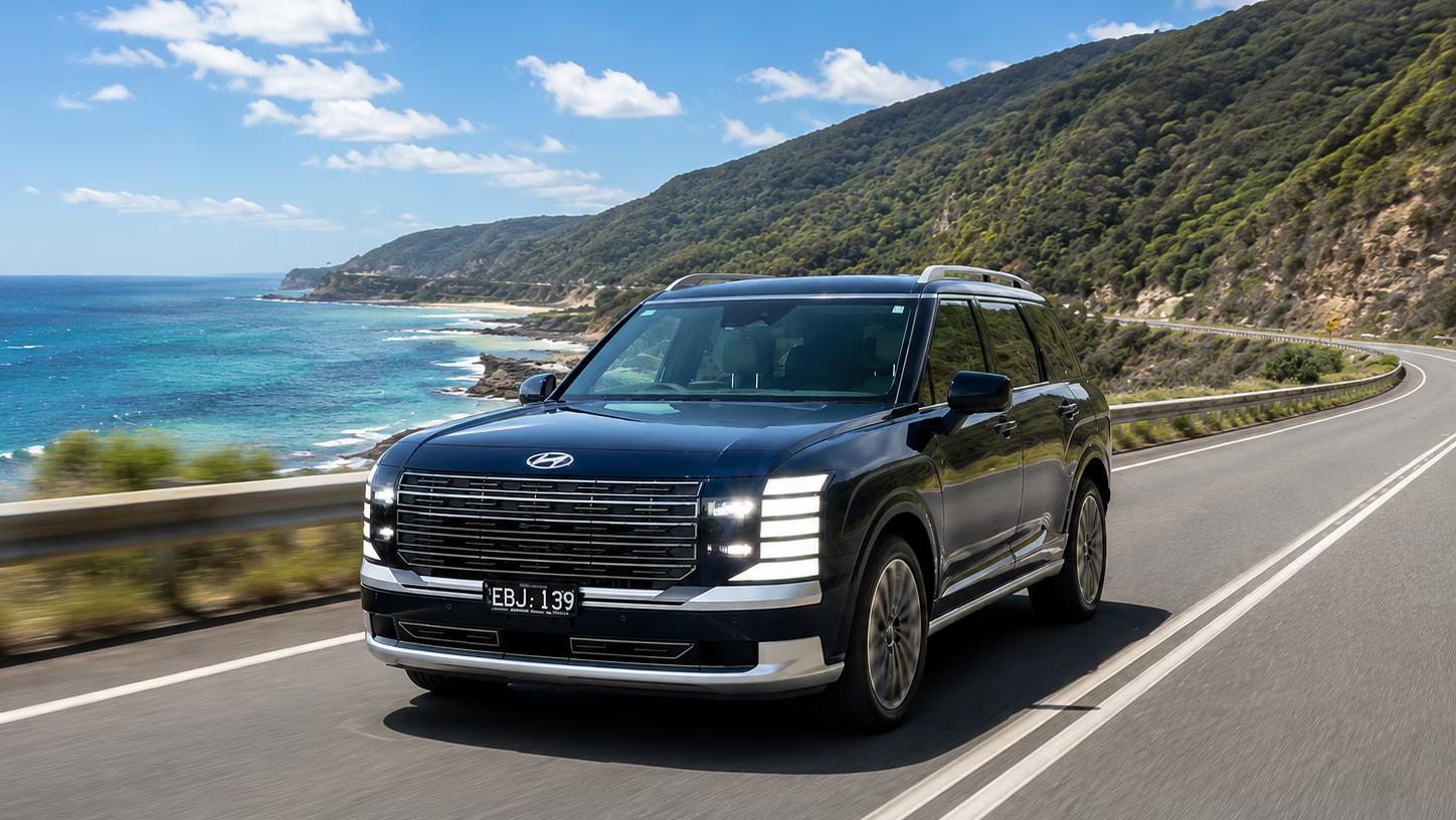 Hyundai PALISADE 2025 in Melbourne Airport