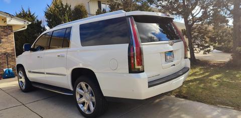 Cadillac Escalade ESV 2019