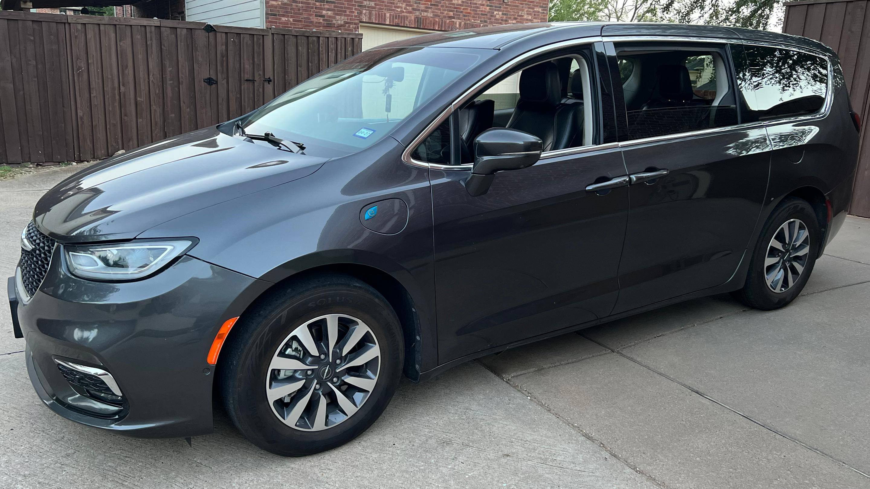 Chrysler Pacifica 2022 in Plano, TX