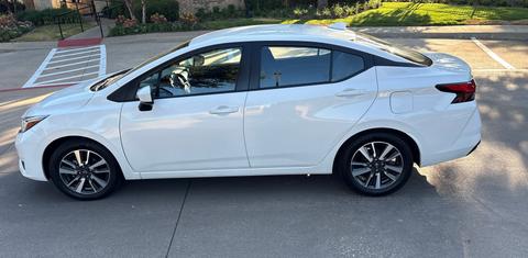 Nissan Versa 2024