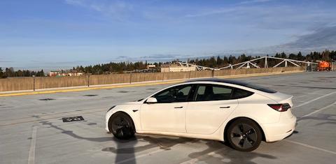 Tesla Model 3 2022
