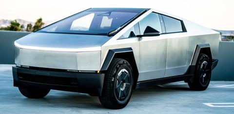 Tesla Cybertruck 2025