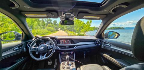 Alfa Romeo Stelvio 2022