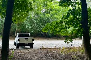 Jeep Gladiator car