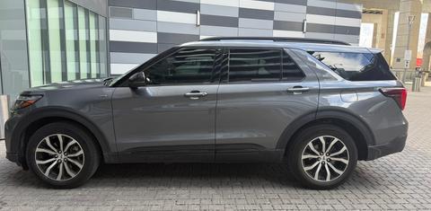 Ford Explorer 2025