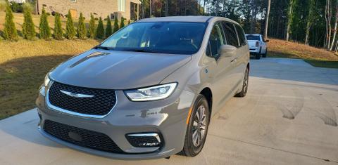 Chrysler Pacifica 2022